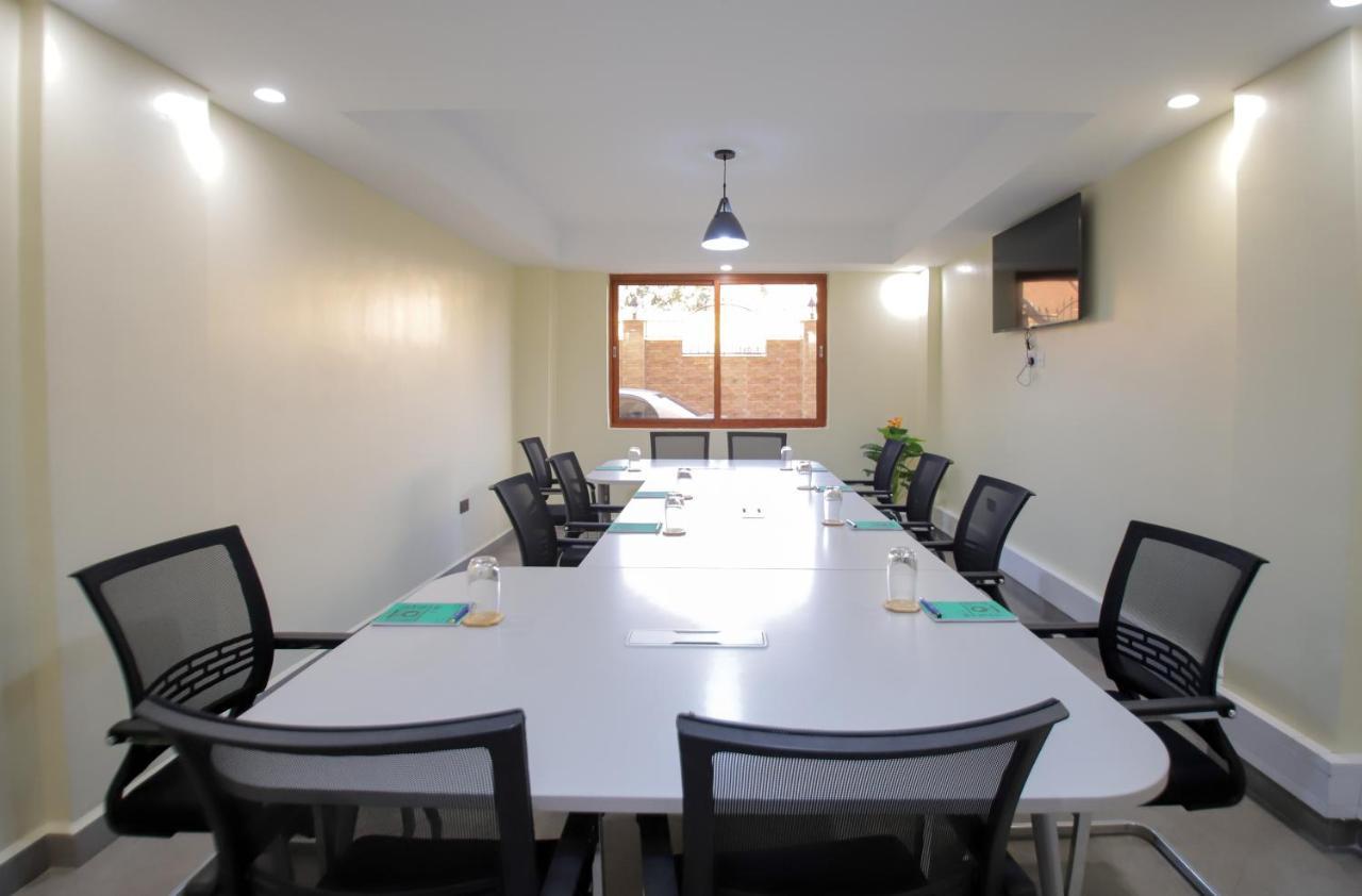 Lantern Serviced Apartments Nairobi Esterno foto
